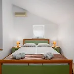 Izabela Apartment