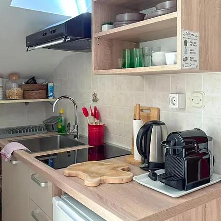 Amazing In With Wifi Apartment *